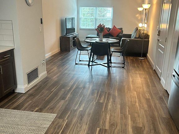 3rd image of 1055 S Kentucky Ave APT 3