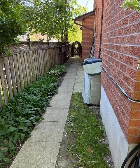 20 Bush Dr #LOWER — Photo 22