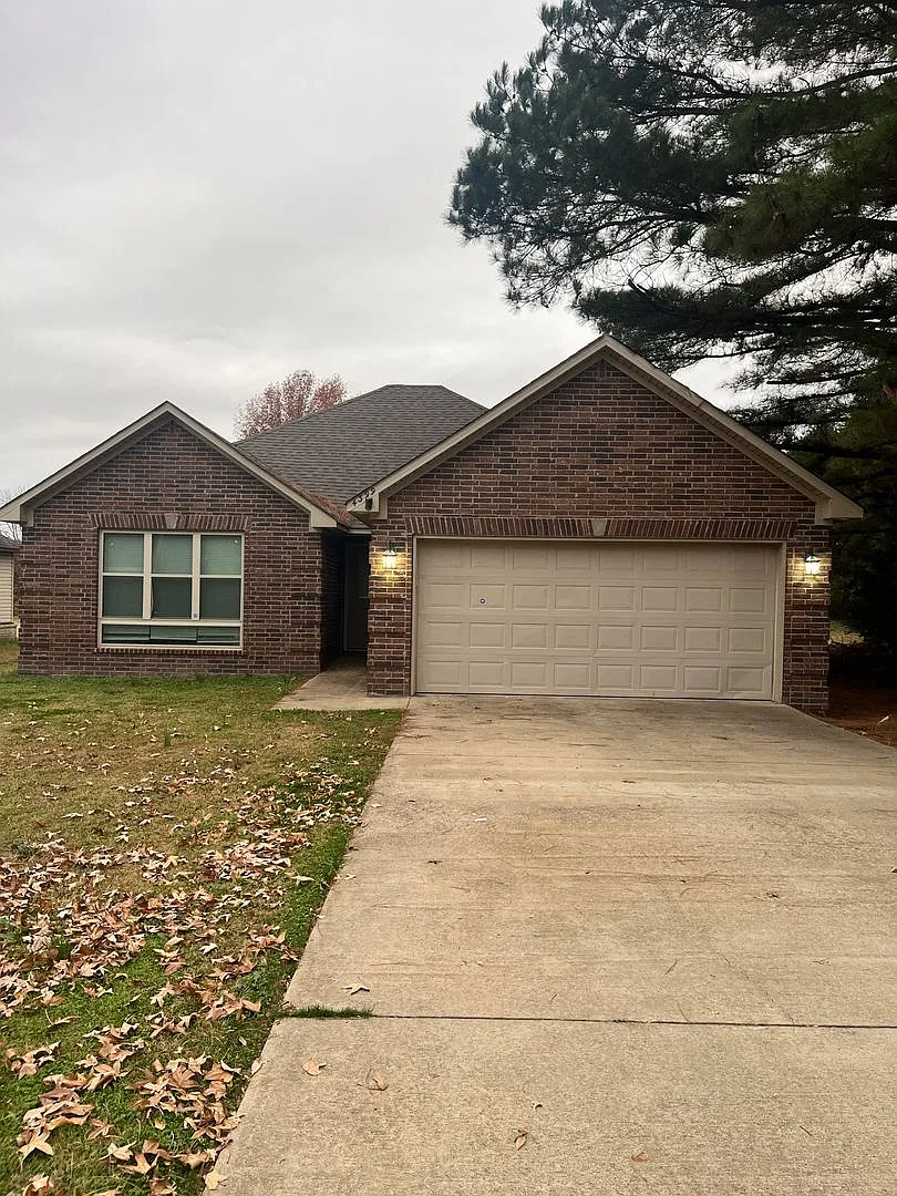 3 Bed / 2 Bath Available Now! — Photo 1