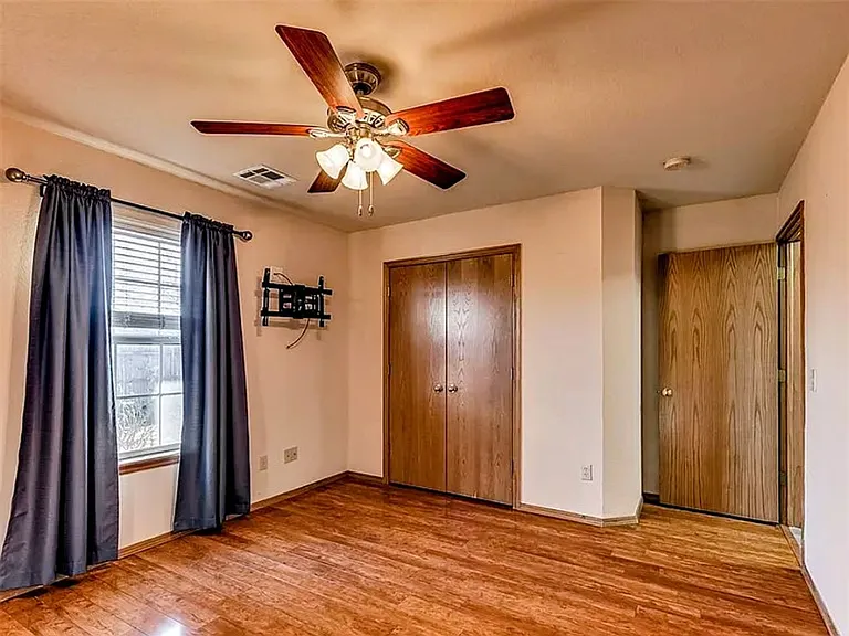 4012 Morning Star Dr — Photo 15