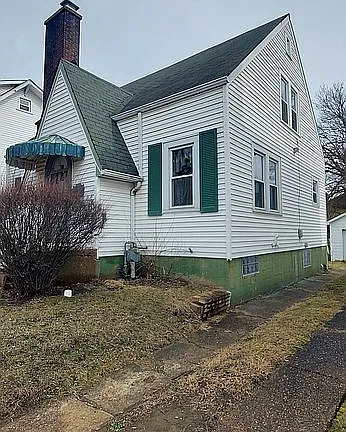 302 Cedar Ave — exterior photo
