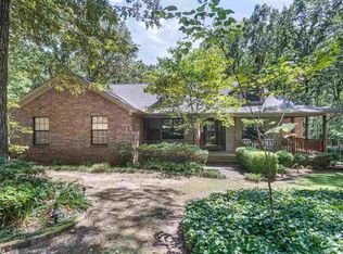 5675 Oakridge Dr, Benton, AR 72019