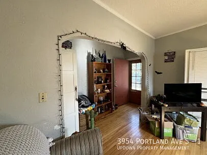 3954 Portland Ave #1 — Photo 3