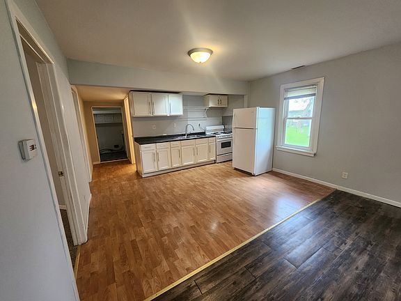 2nd image of 1843 S Calhoun St