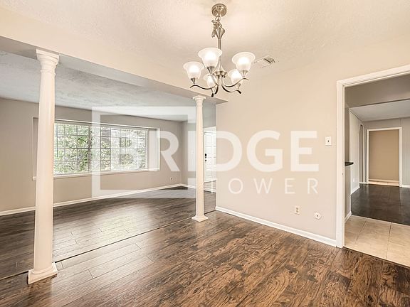4th image of 11818 Dorrance Ln