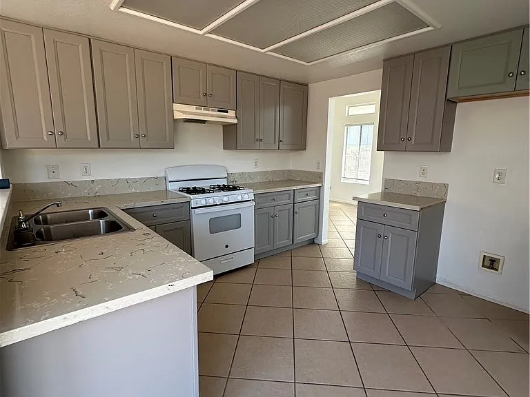 39925 Falcon Way — Photo 4