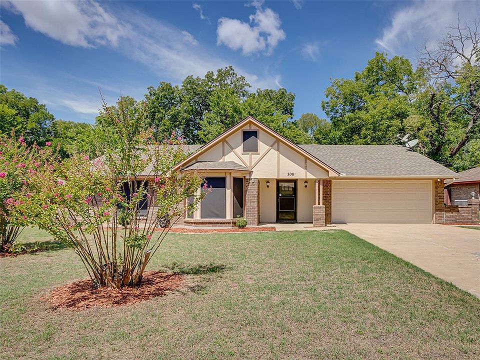 1st image of 308 Hidden Valley Dr
