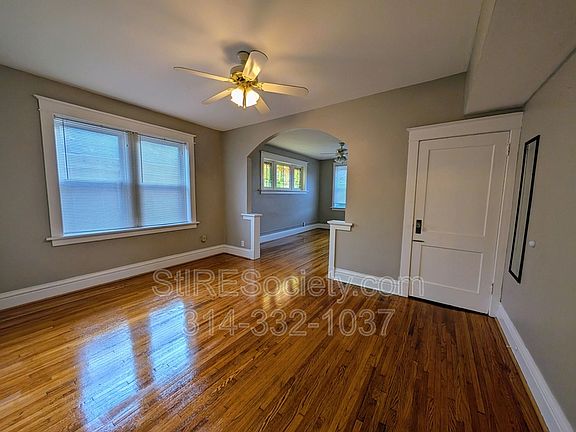 4th image of 4931 Magnolia Ave #A