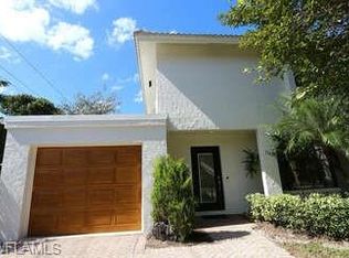 1140 5th St S, Naples, FL 34102