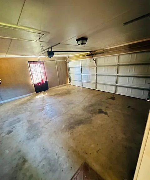 101 Williams Dr — Photo 32