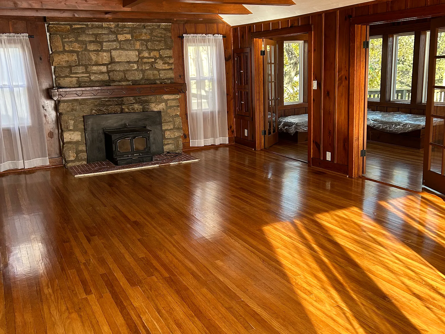 3 bed, 1800 sqft, $3,000 — Photo 2