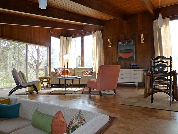 Family room w/cork floors