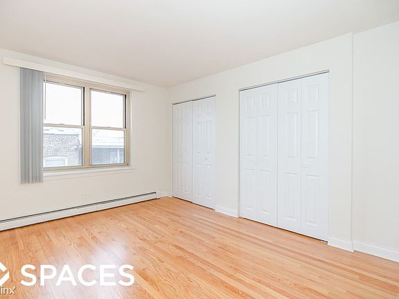 5th image of 3710 N Pine Grove Ave APT 414