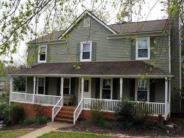 2nd image of 1546 Surry Hill Ct