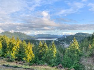 39 Maria Ln, Eastsound, WA 98245