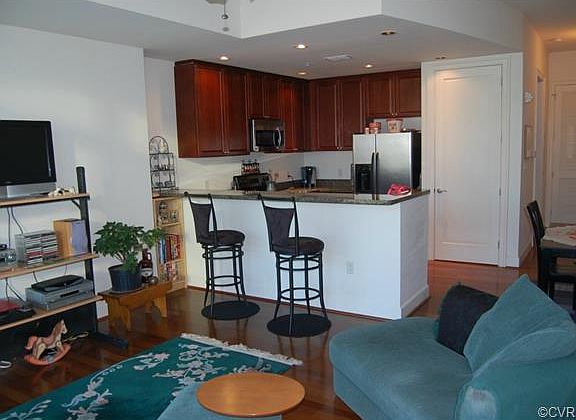 3rd image of 301 Virginia St #U802