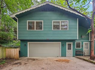 410 Williams Pl, East Dundee, IL 60118