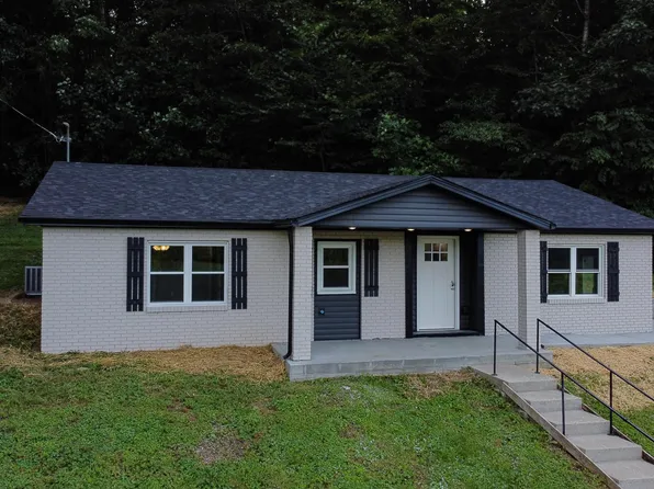 3635 Hardwicks Creek Rd, Clay City, KY 40312