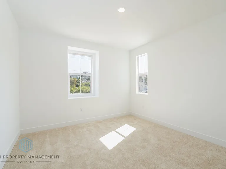 15437 La Subida Dr — Photo 18