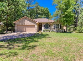 438 Tahitian Dr, Bastrop, TX 78602