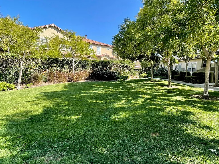 6305 Citracado Cir — Photo 21