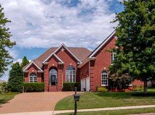 2187 Gorden Xing, Gallatin, TN 37066