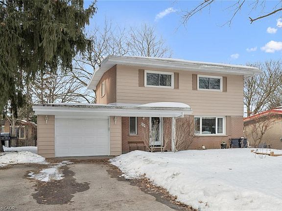 2nd image of 224 Lincoln Rd