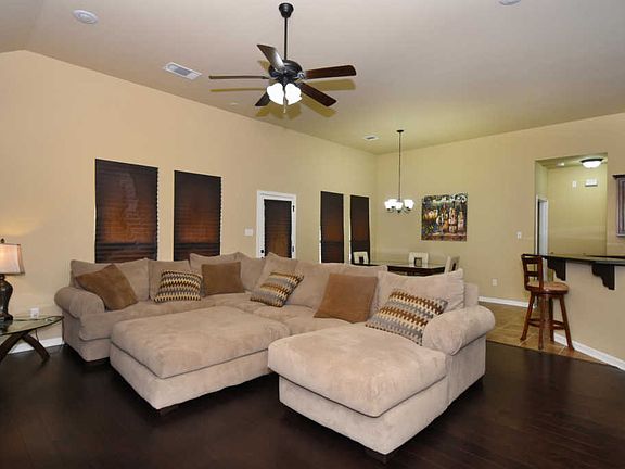 3rd image of 227 Broland Dr