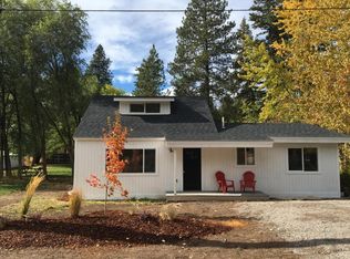 1420 Grove St, Columbia Falls, MT 59912