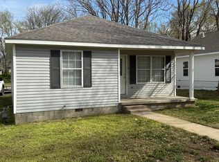 103 E Park St, Pittsburg, KS 66762