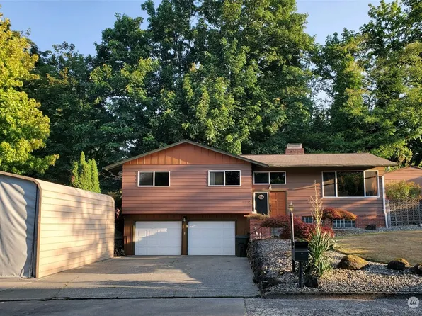 114 W Canyon View Drive, Longview, WA 98632