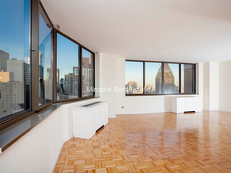 2nd image of 245 E 44th St APT 26F