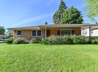 1503 80th St, Kenosha, WI 53143