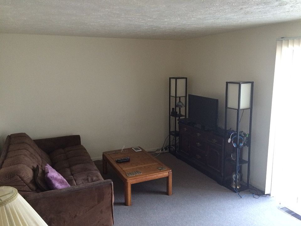 1st image of 362 Central Dr