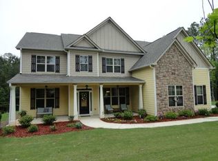 179 Timber Creek Estates Dr, Sharpsburg, GA 30277