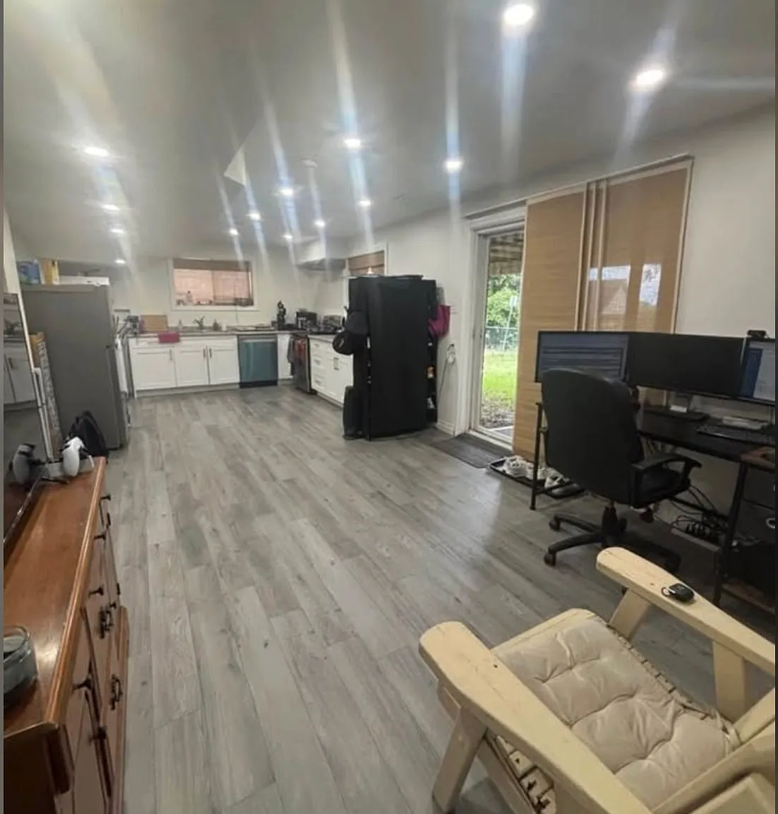 2 bed, $1,900 — Photo 4
