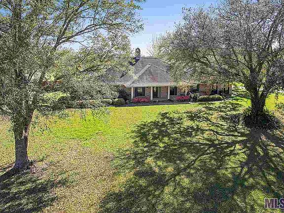 2nd image of 3698 Vernon Dr