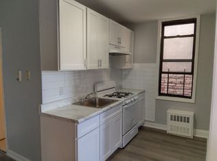 110 School St APT 4F, Yonkers, NY 10701