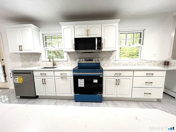 3rd image of 475 Madison Road