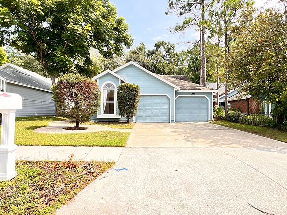 2nd image of 7733 Fox Knoll Pl