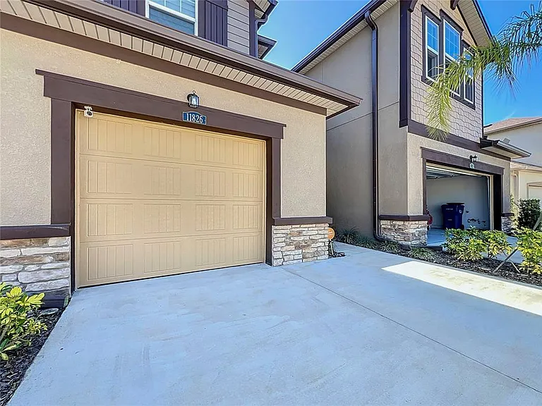 11826 Sky Acres Ter #11826 — Photo 2