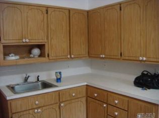 14552 Arlington Ter, Jamaica, NY 11435
