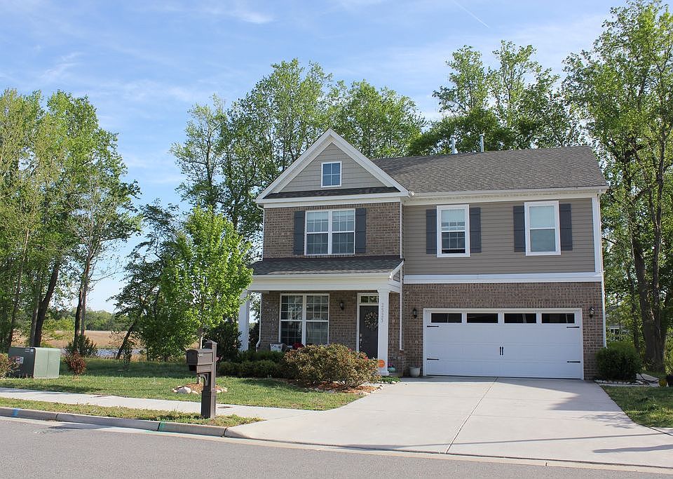 1st image of 2525 Saint Martin Dr