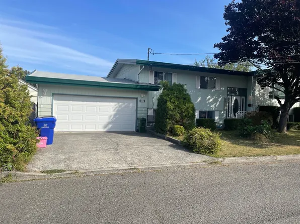 45675 Marshall Ave, Chilliwack, BC V2P 6N3