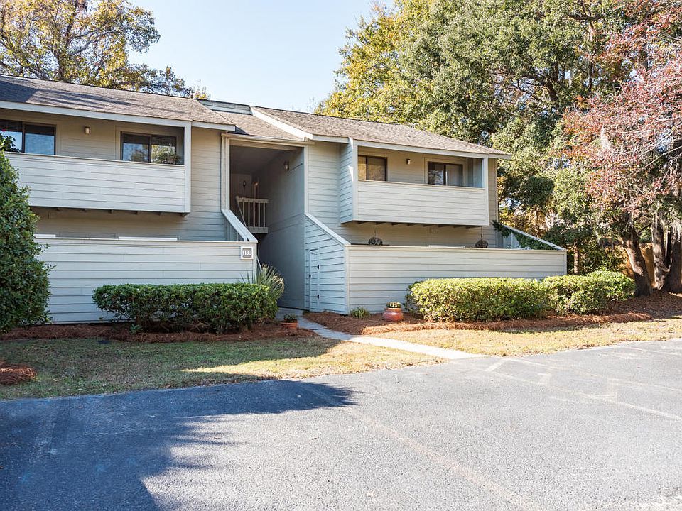 1st image of 1130 Village Creek Ln APT 4