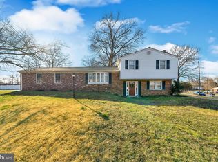 7027 Evergreen Dr, Waldorf, MD 20601