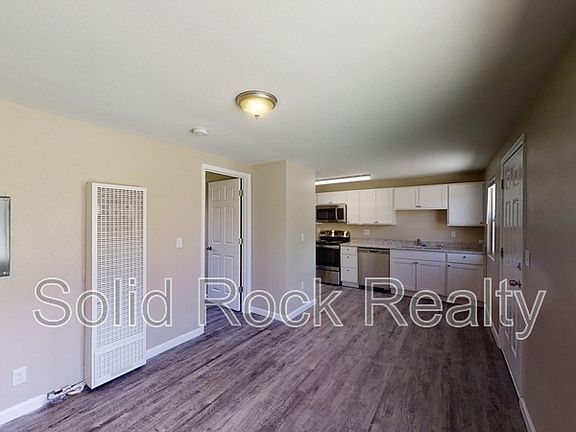 4th image of 2409 E Saint Vrain St #102