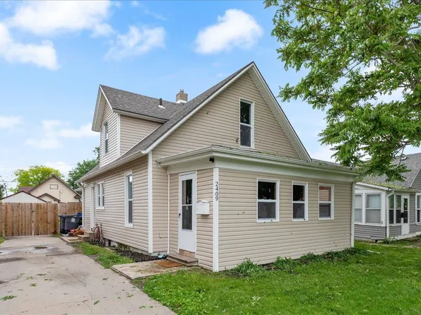 2409 Avenue B, Council Bluffs, IA 51501