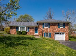 126 Buckwood Dr, Richmond, KY 40475