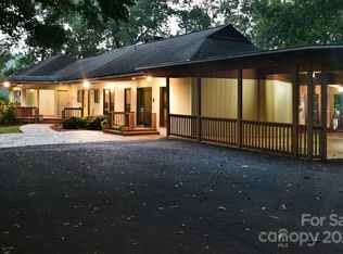 118 Oconee Ct, Troy, NC 27371